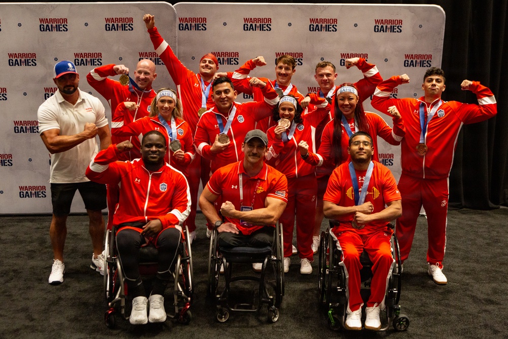 Team Marine Corps Opens Warrior Games with Powerlifting