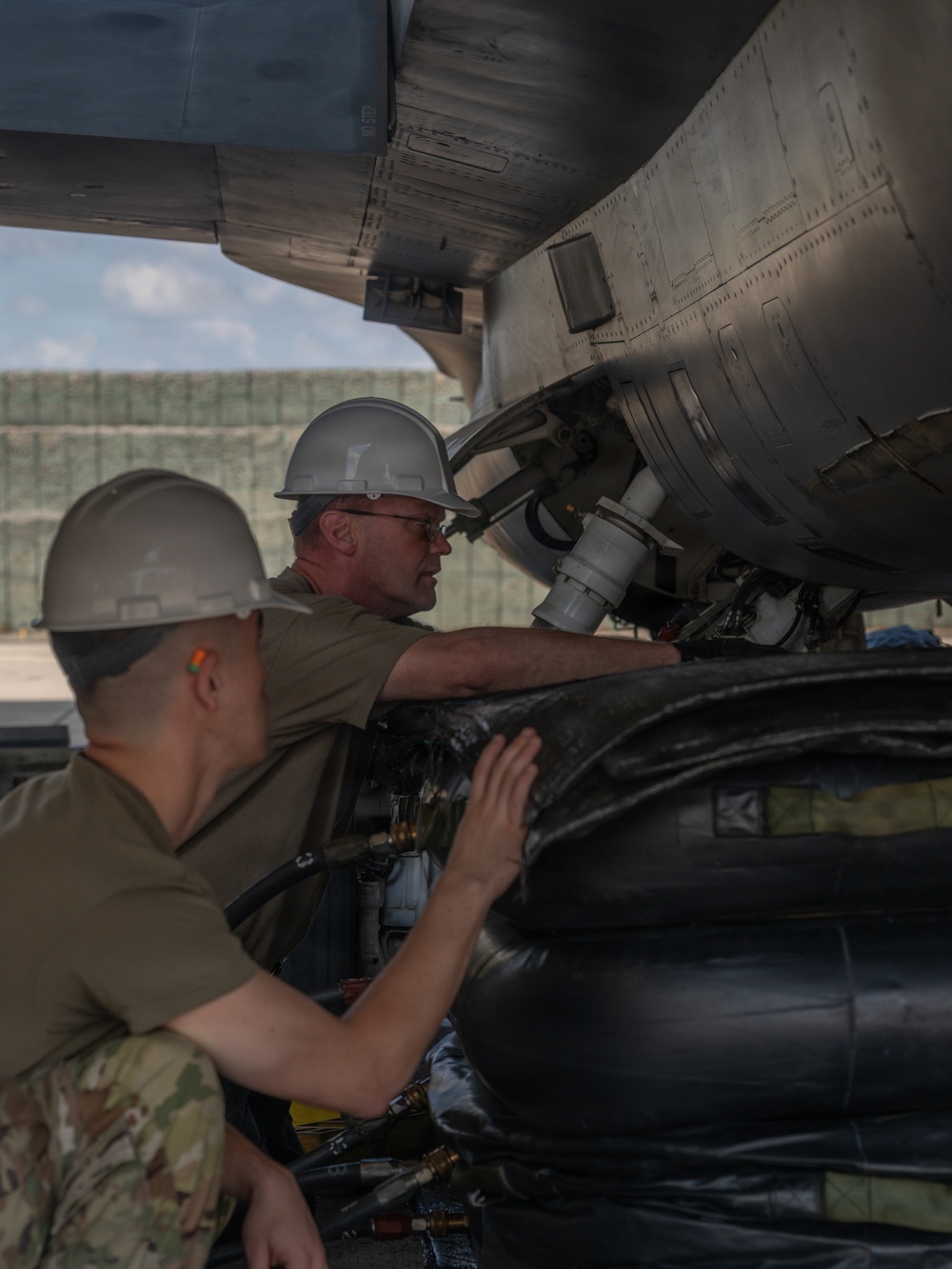 113th MXS conducts F-16 recovery training