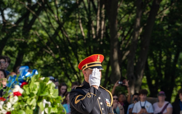 Army 251st Birthday Wreath Laying