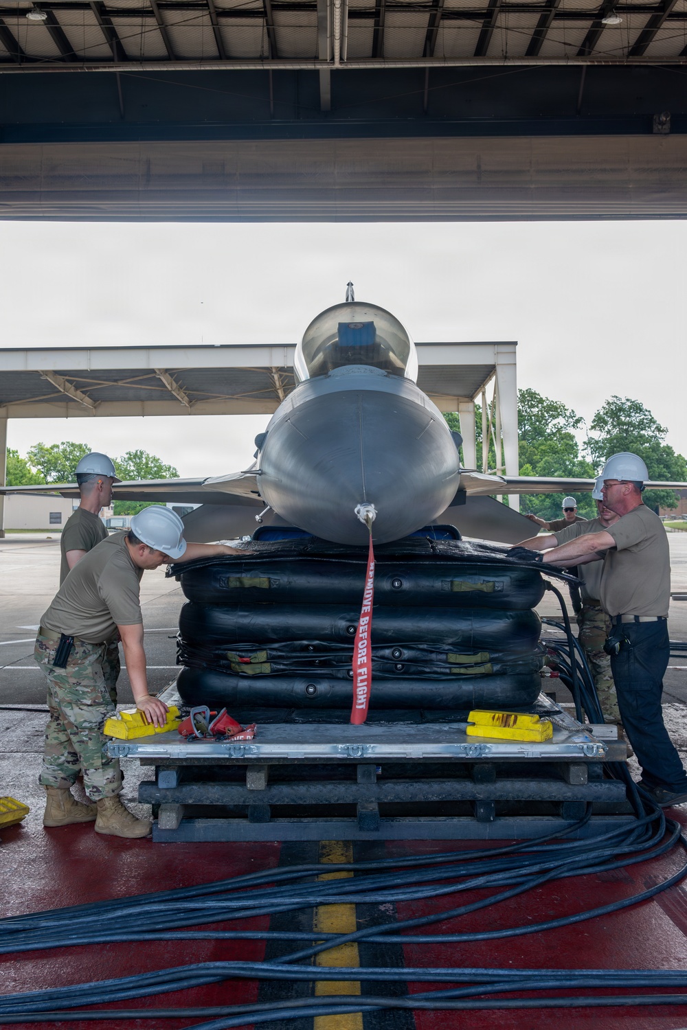 113th MXS conducts F-16 recovery training
