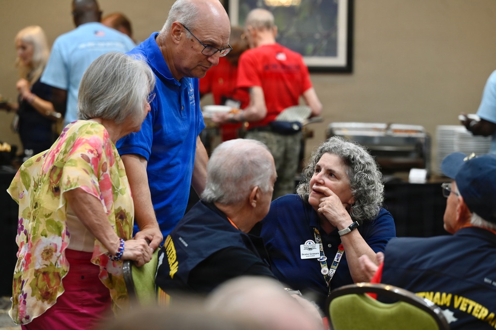 DCNG CG Serves As Keynote Speaker for Buffalo-Niagara Honor Flight 10th Anniversary Mission