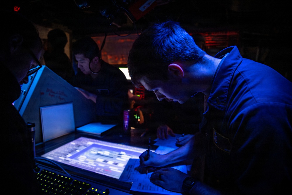 USS Gridley Conducts Naval Surface Fires Support Exercise