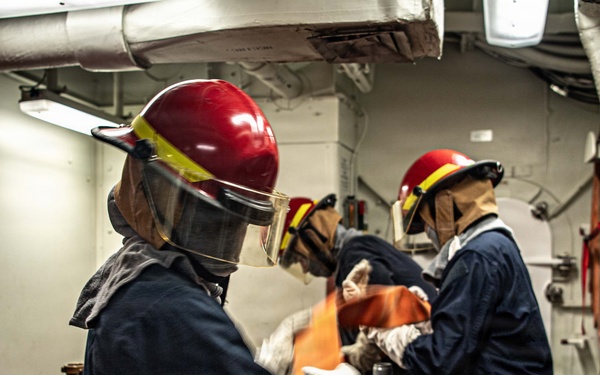 USS Gridley Conducts Damage Control Training