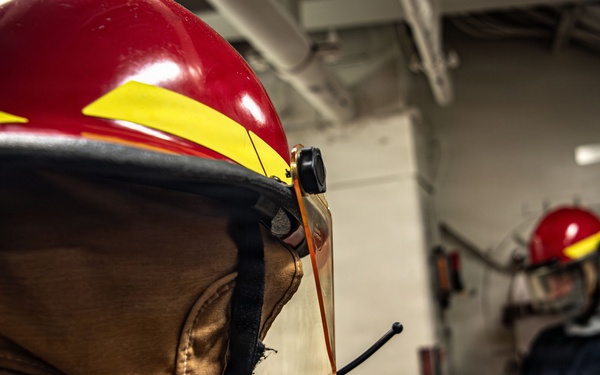 USS Gridley Conducts Damage Control Training
