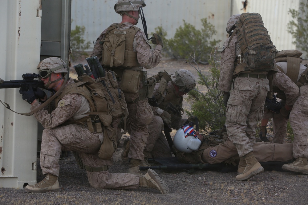 ITX 3-26 | 4th Law Enforcement Battalion and MWSS-473 Conduct Tactical Recovery of Aircraft and Personnel Training