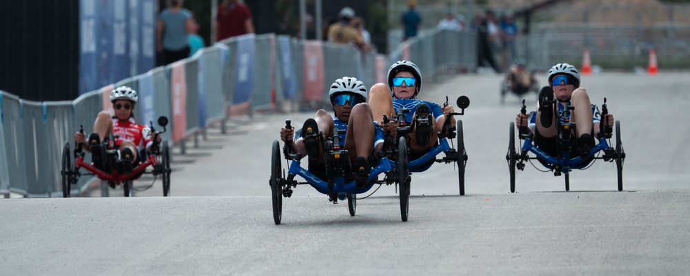Air Force Warrior Games athletes compete in cycling