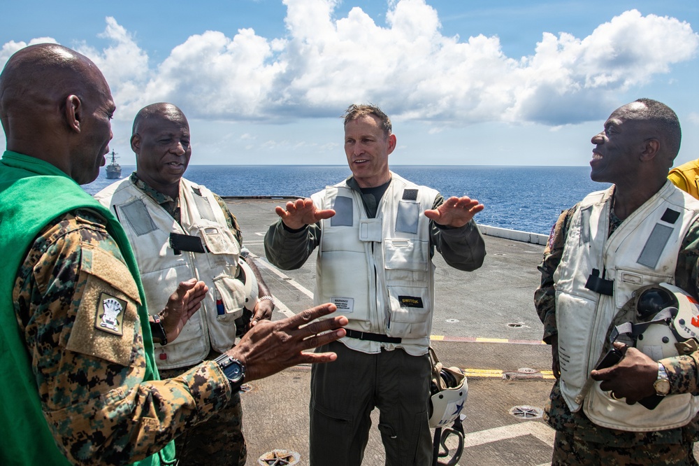 Bahamas Government and Military leaders Visit USS Nimitz