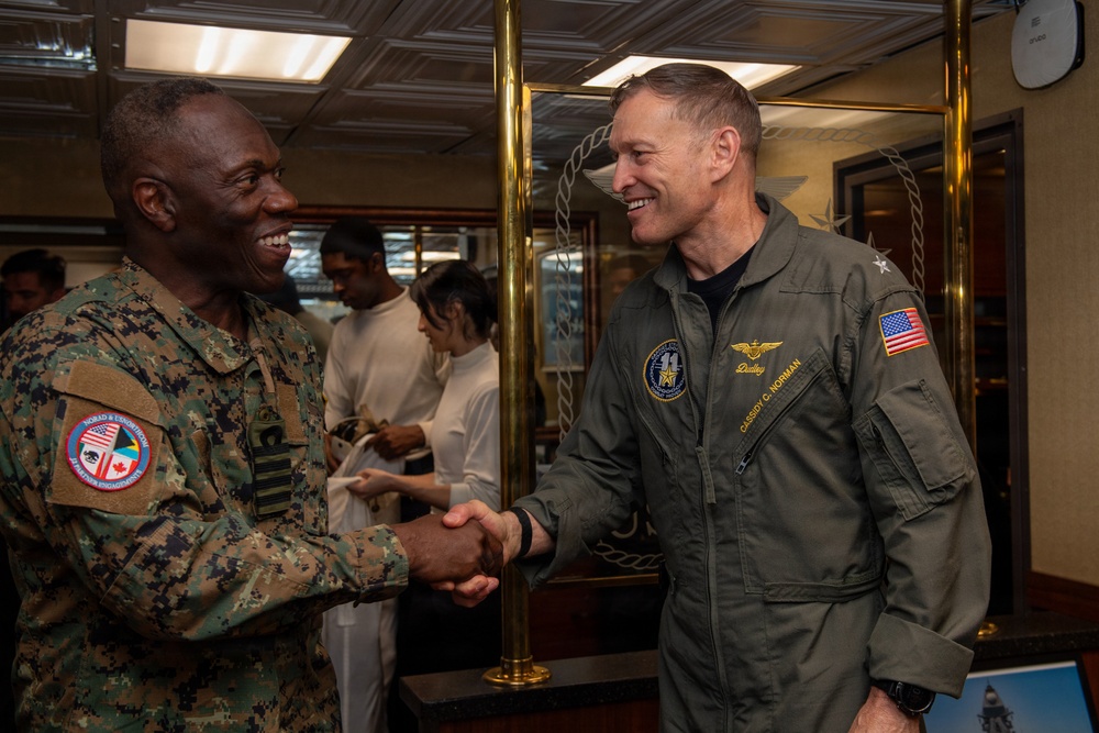 Bahamas Government and Military leaders Visit USS Nimitz