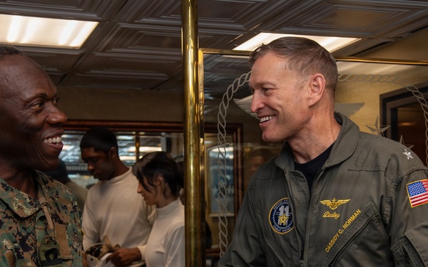 Bahamas Government and Military leaders Visit USS Nimitz