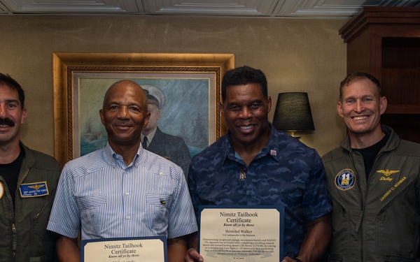 Bahamas Government and Military leaders Visit USS Nimitz