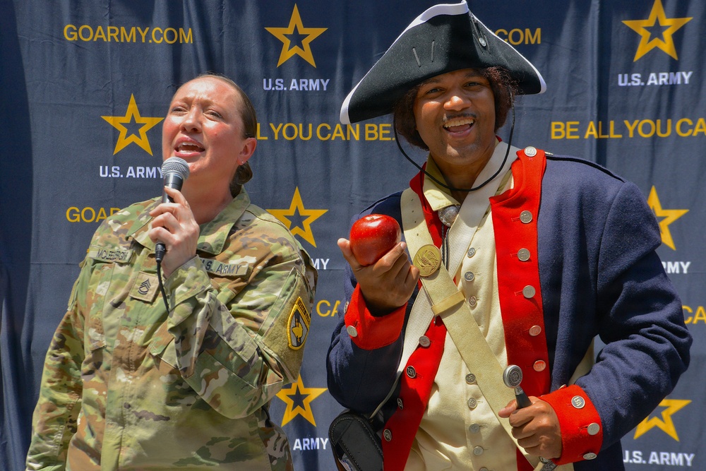 Army Celebrates 251st Birthday in Times Square
