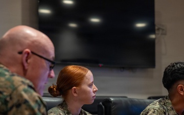 U.S. Naval Academy midshipmen tour MCAS Iwakuni