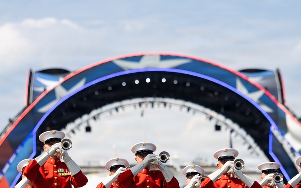 “The Commandant’s Own” Performs at UFC Freedom 250 Fan Fest
