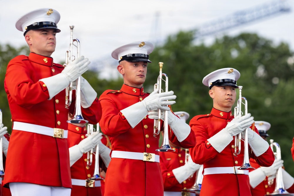 “The Commandant’s Own” Performs at UFC Freedom 250 Fan Fest