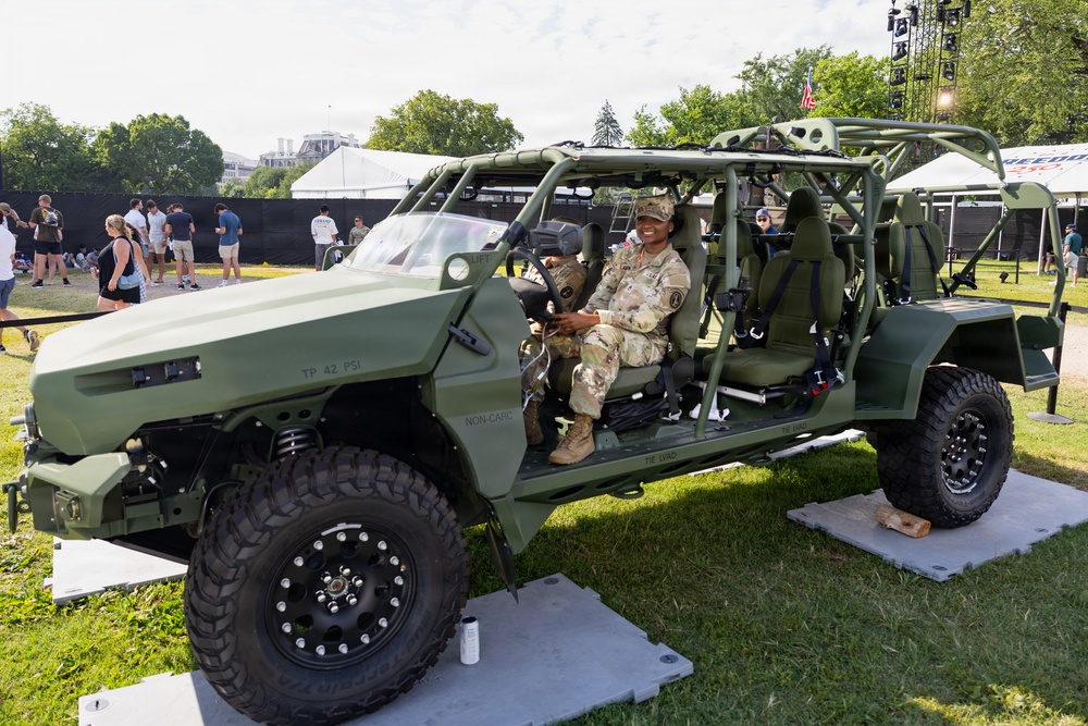 Military Equipment Showcase Connects Services with UFC Freedom 250 Attendees