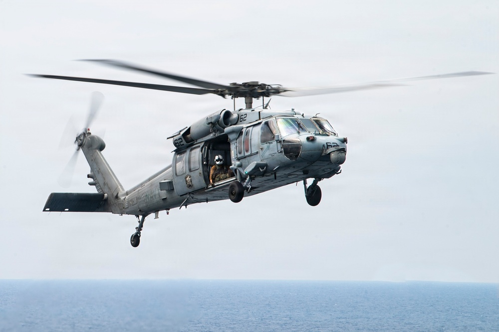 Boxer Sailors, 11th MEU Marines Conduct Flight Operations