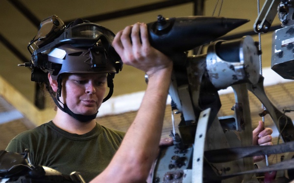 BOXARG Marines and Sailors Conduct Weapons Familiarization, FOD Walkdown