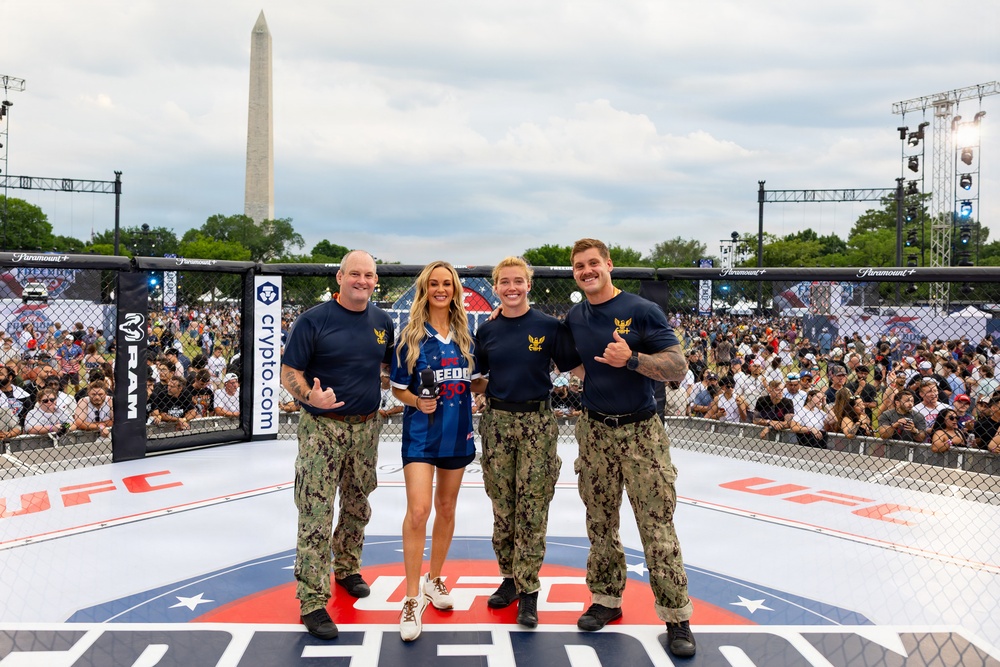 Service Members Showcase Combatives Skills at UFC Freedom 250