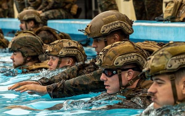 Marines Conduct VBSS Water Competency Screener