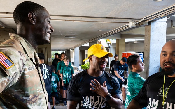 94th Army Air and Missile Defense Command Soldiers volunteer at the Youth Impact Program