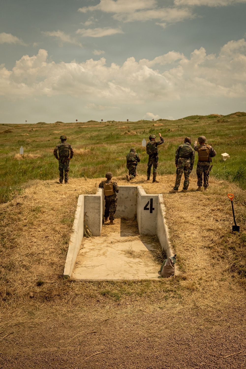 4th Assault Amphibian Battalion commanding officer observes Moldovan infantry range during Sea Breeze 26 in Romania