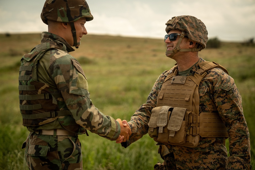 4th Assault Amphibian Battalion commanding officer observes Moldovan infantry range during Sea Breeze 26 in Romania
