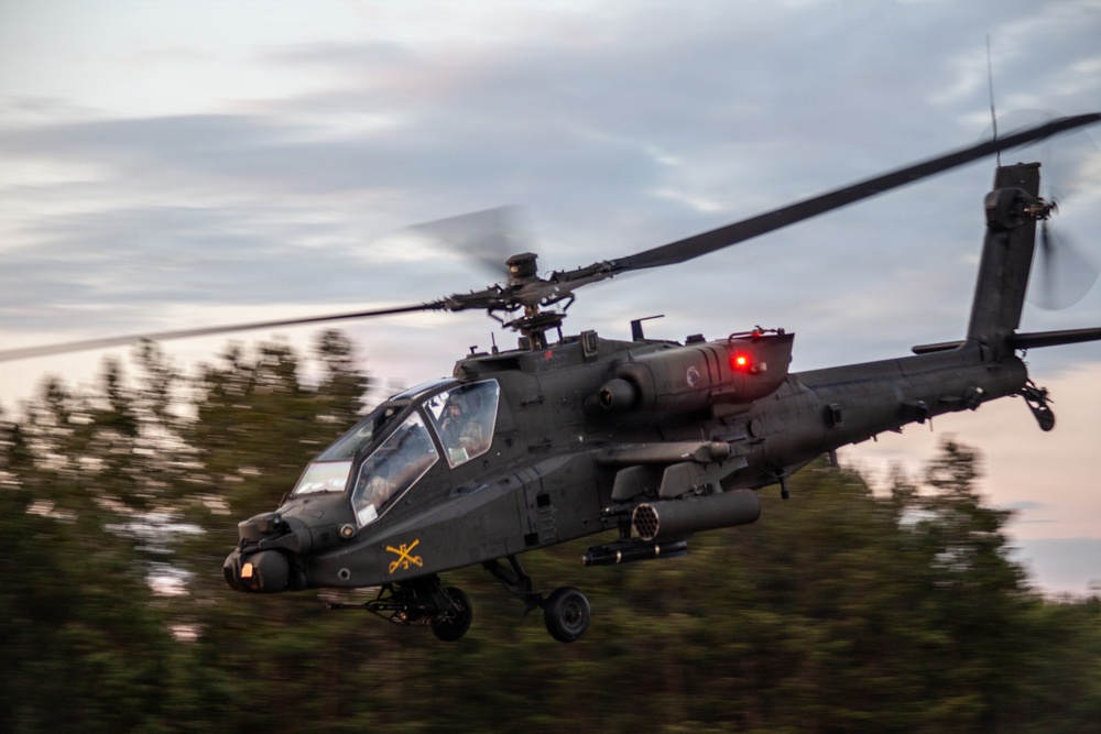 AH-64 Apache Polish night gunnery