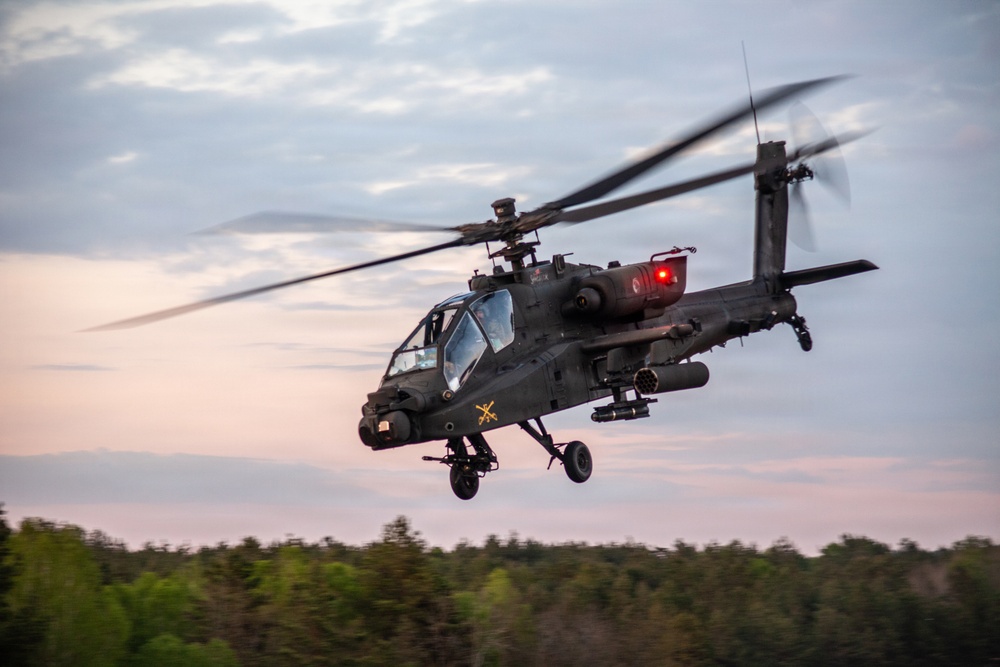 AH-64 Apache Polish night gunnery