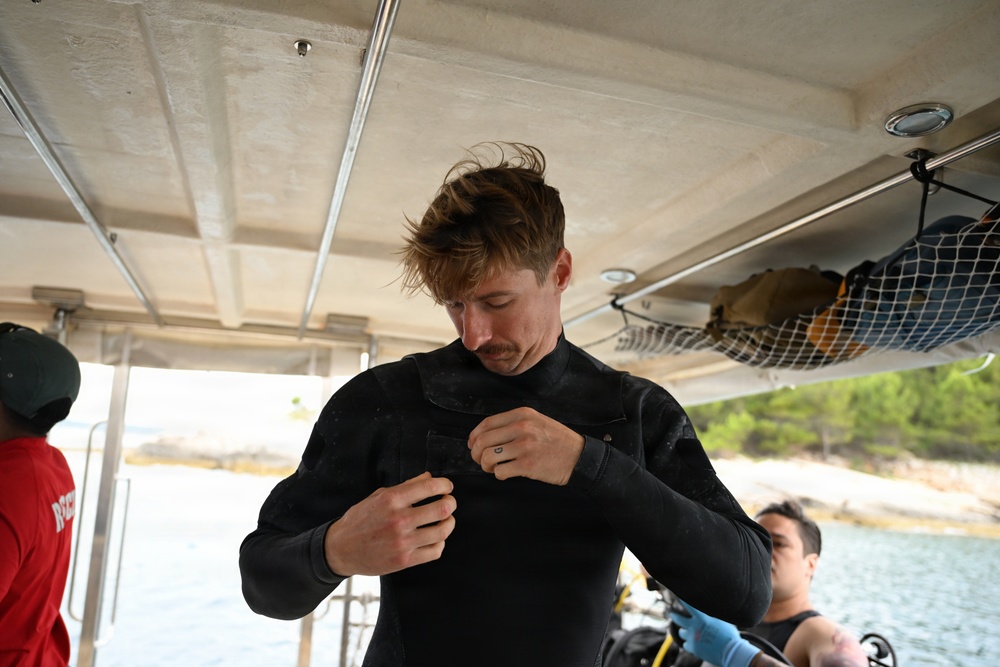 57 RQS develops future dive supervisors during deep dive training
