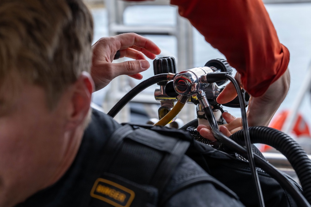 57 RQS enhances underwater operations through Artemis training