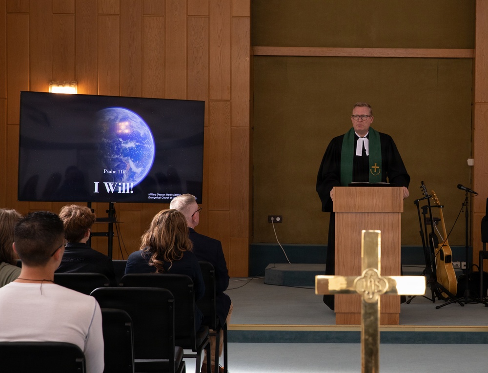 U.S., German chaplains strengthen ties through shared worship