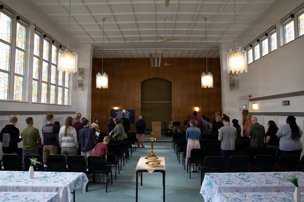 U.S., German chaplains strengthen ties through shared worship