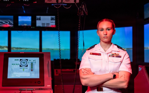 Street to Fleet: Lt. Sands’ Path To Surface Warfare Officer