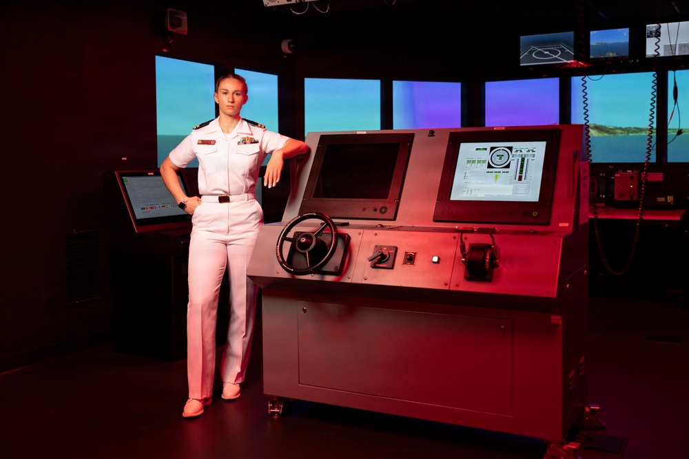 Street to Fleet: Lt. Sands’ Path To Surface Warfare Officer