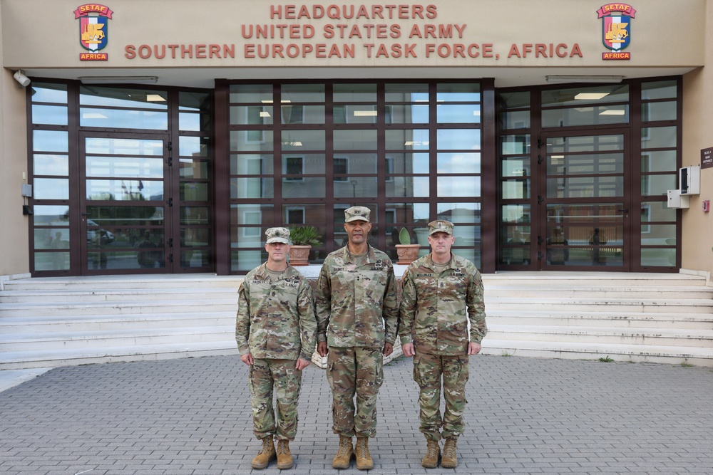 USAREUR-AF senior enlisted advisor visits SETAF-AF