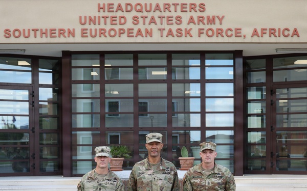 USAREUR-AF senior enlisted advisor visits SETAF-AF