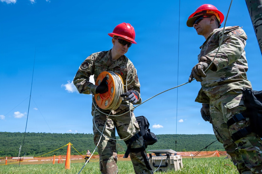 105th MDG and 105th CS participate in training exercise