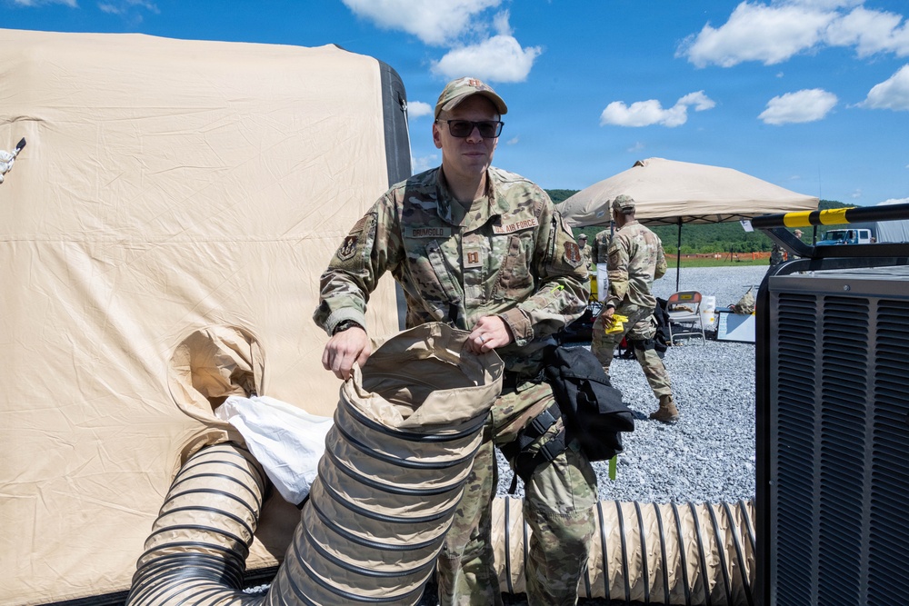 105th MDG and 105th CS participate in training exercise