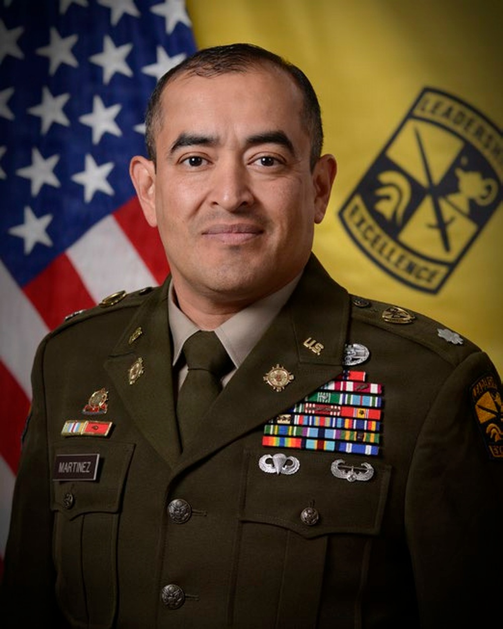 DLA Energy Middle East welcomes new commander, honors outgoing commander’s leadership
