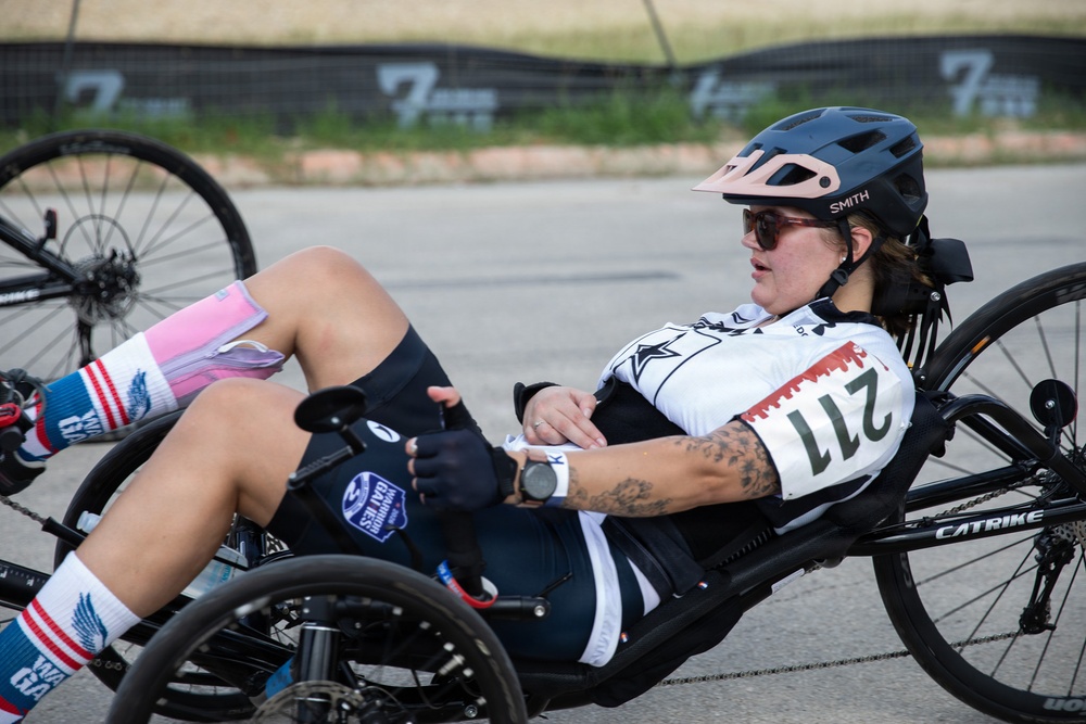 Field Artillery Officer Excels Through Resilience at Warrior Games 2026