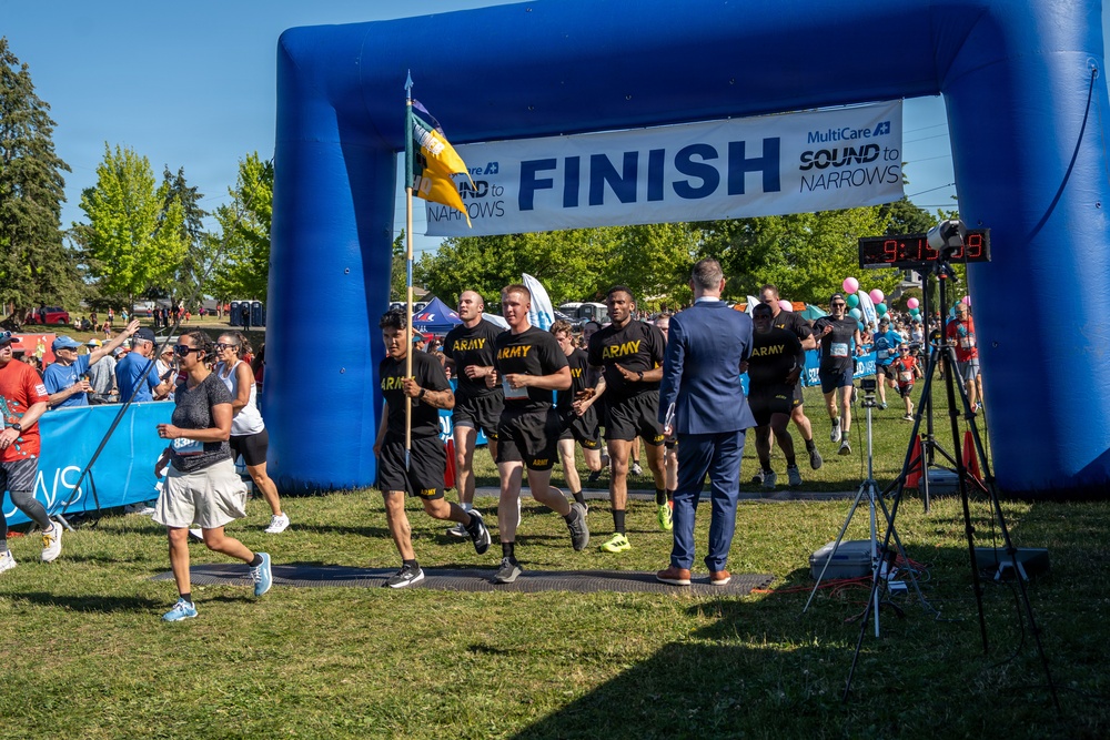Sound to Narrows 12k Military Run