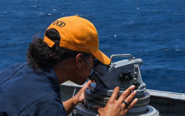 USS Mason Conducts Bridge Ops