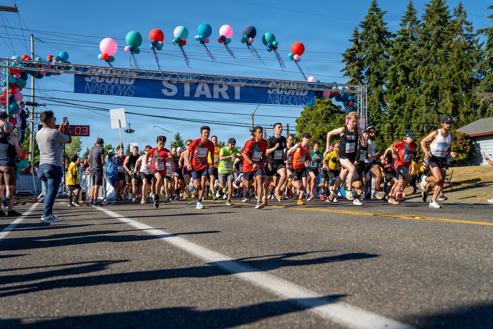 Sound to Narrows 12k Military Run