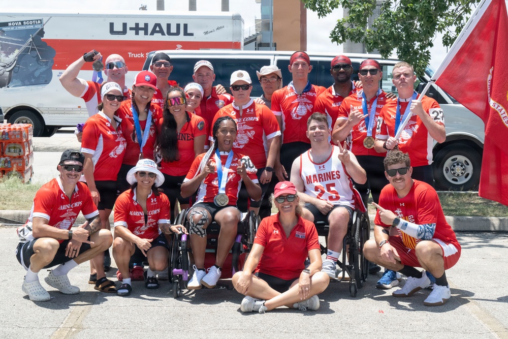 Team Marine Corps Takes on Warrior Games Cycling