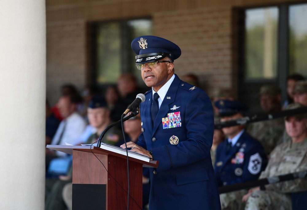 81st TRG welcomes Col. Heliker as new commander