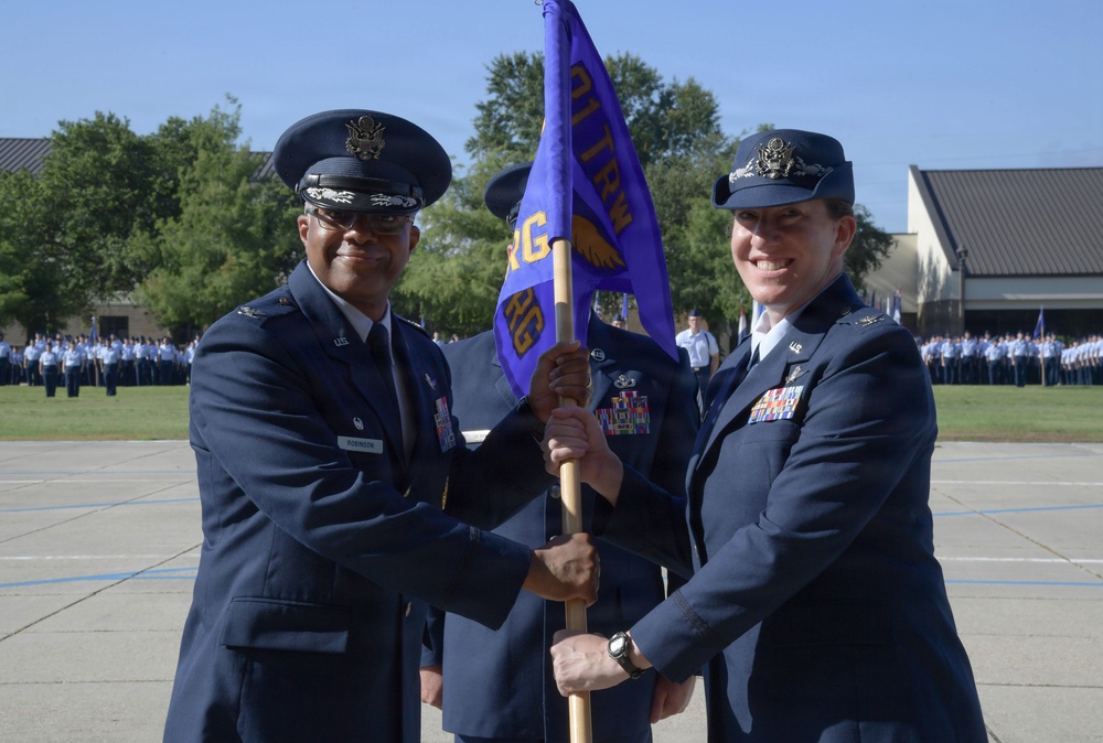 81st TRG welcomes Col. Heliker as new commander