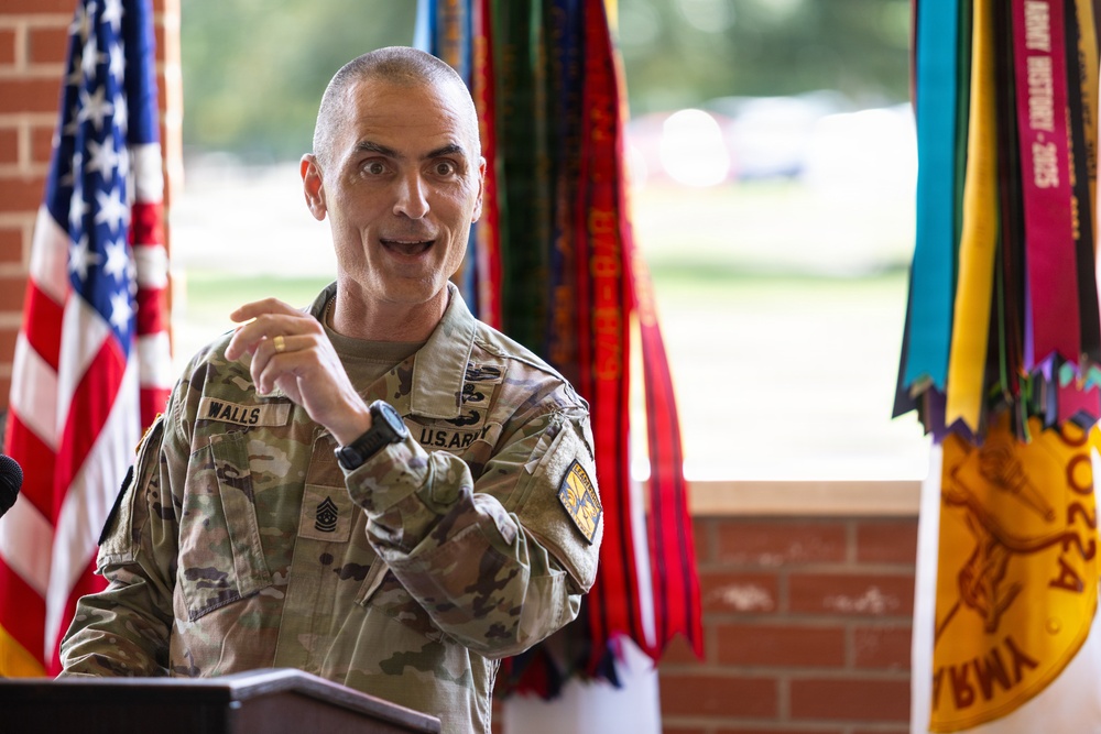 Fort Knox ends Army 251st Birthday with cake cutting