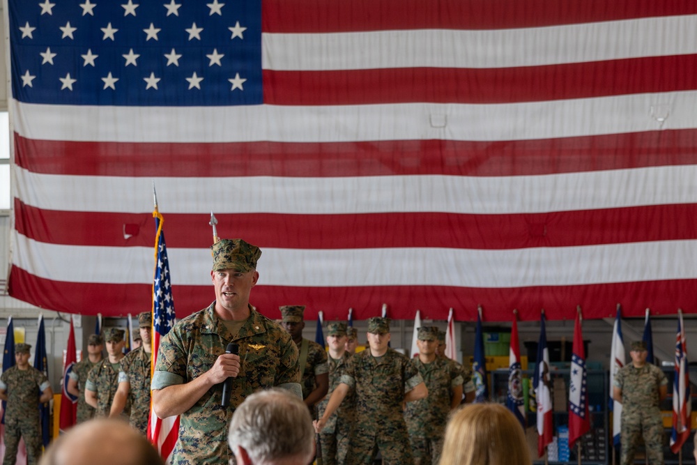 VMFT-402 Change Of Command