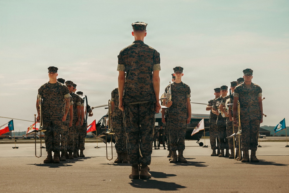 Marine Helicopter Squadron One Hosts a Change of Command Ceremony 2026
