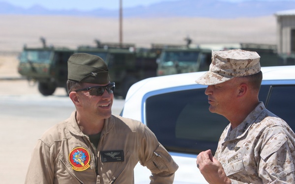 ITX 3-26 | MWSS 473 is greeted by U.S. Marine Corps Lt. Gen. Leonard F. Anderson IV